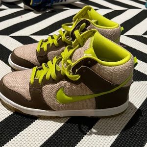 Nike dunk high “shreck”